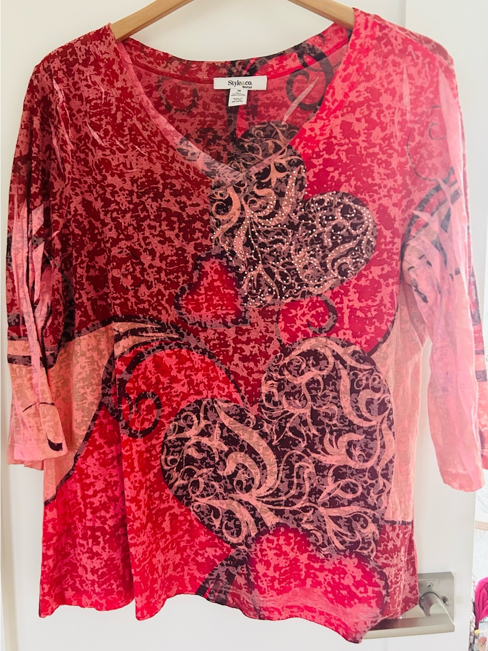 Style & Co. Red and Pink Abstract Heart Print Long Sleeve Top